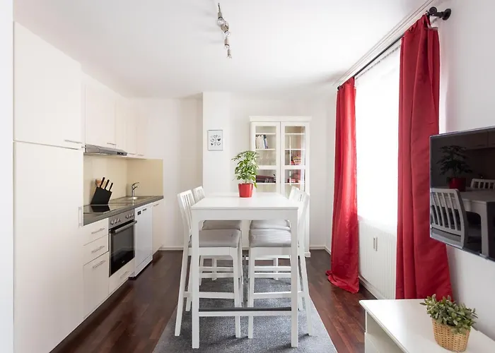 New Shalalaliving - Lovenest Or Workspace Near Schoenbrunn Bg Bécs